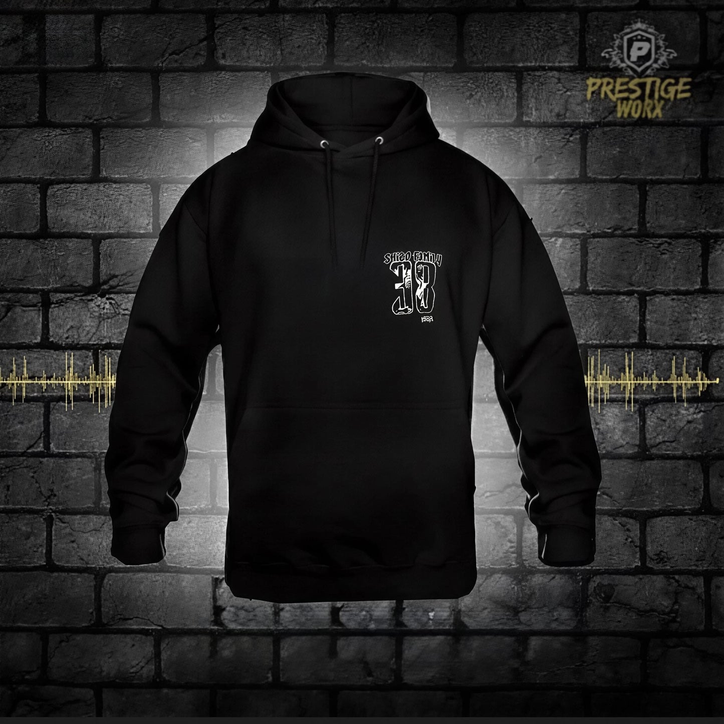 DREIACHTER BLACK & WHITE HOODIE