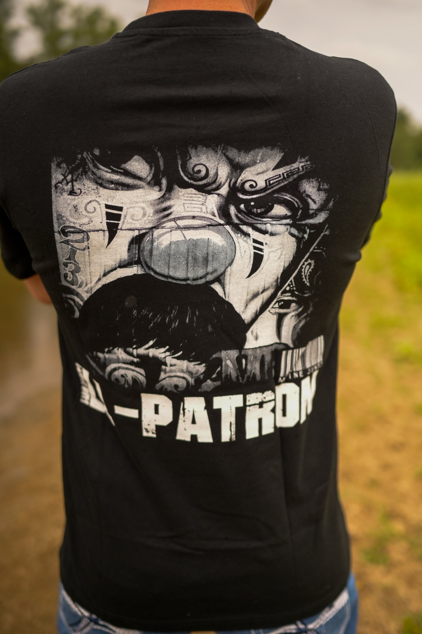 ILL PATRON GRAVEDIGGA SHIRT