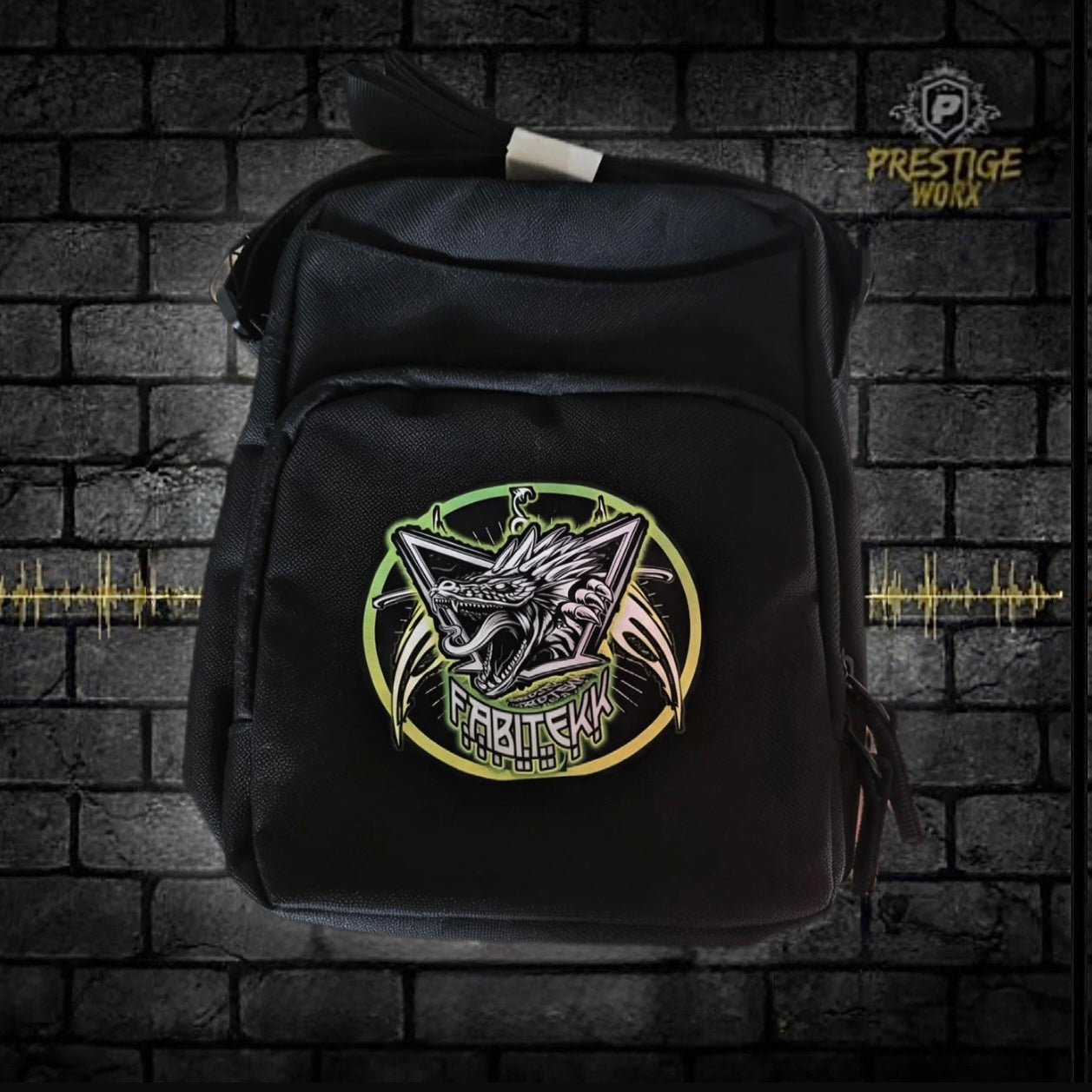 FABITEKK  DRAGONCORE UMHÄNGETASCHE