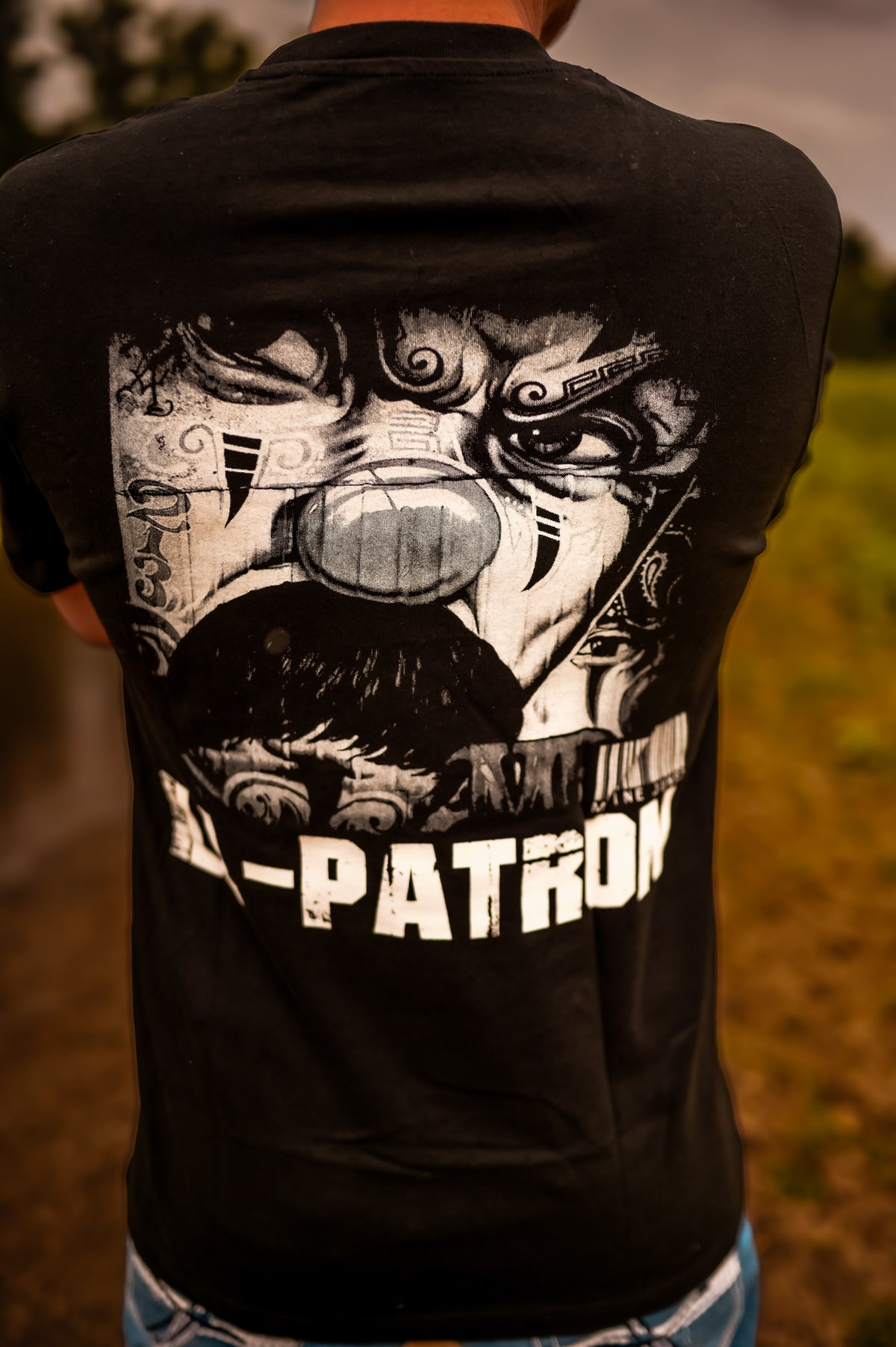 ILL PATRON GRAVEDIGGA SHIRT