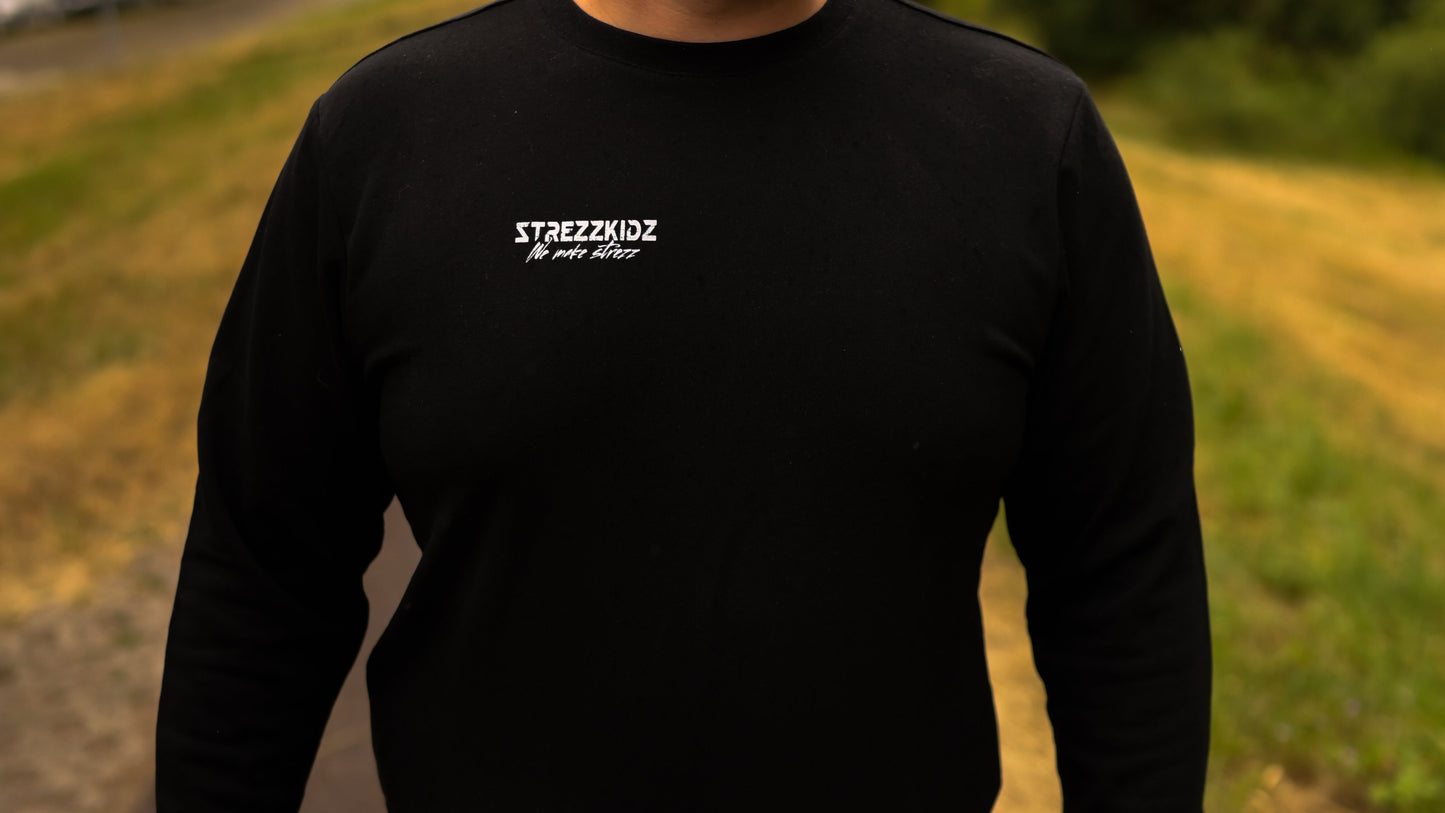 STREZZKIDZ We make strezz CREWNECK