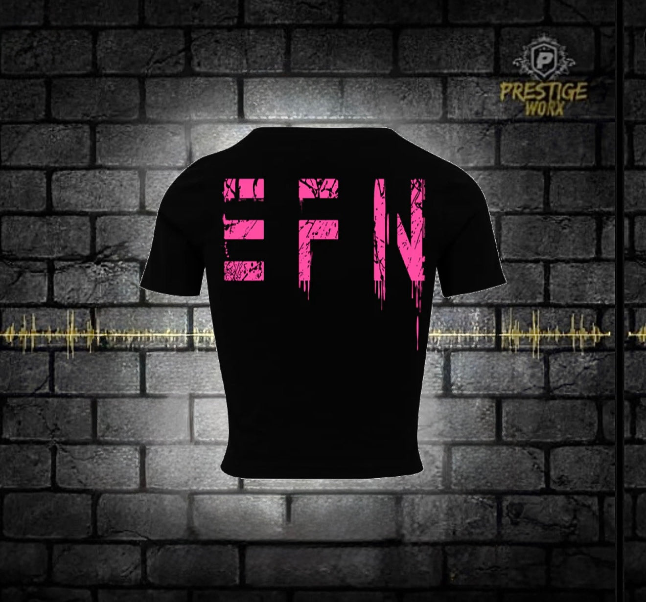 EFN CROP SHIRT GUN schwarz/pink