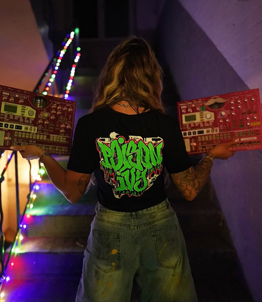 POISON IVY CROP SHIRT