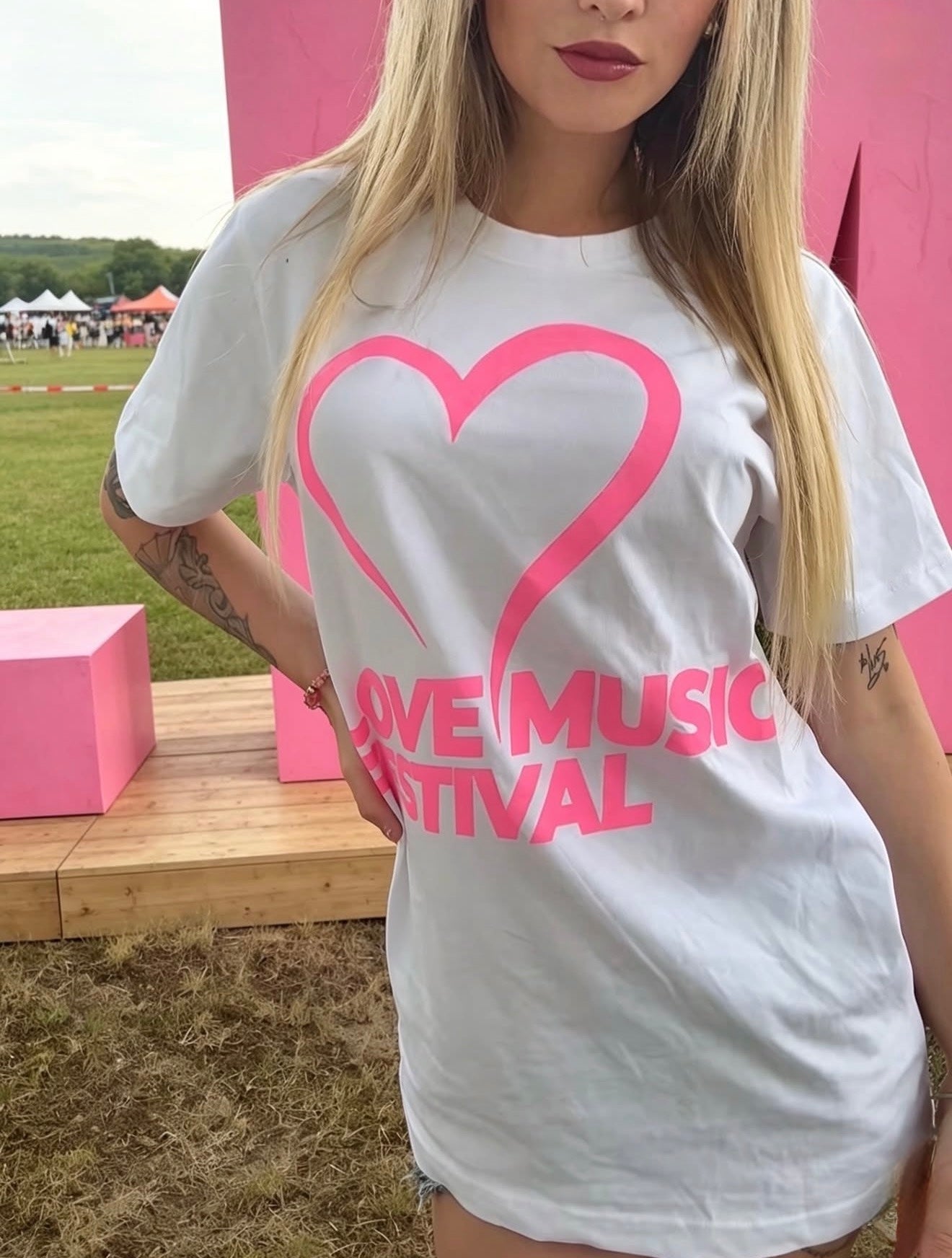 LOVE MUSIC FESTIVAL SHIRT WHITE